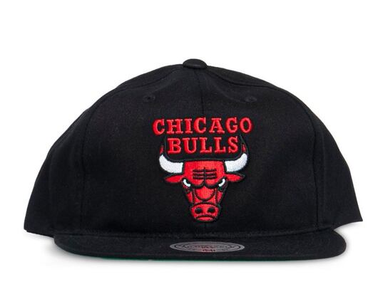 Kšiltovka Mitchell & Ness Chicago Bulls Deadstock Throwback Black