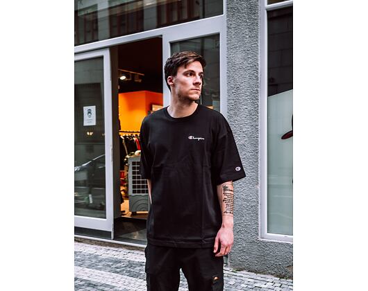 Triko Champion Crewneck T-Shirt Black 214282 KK001