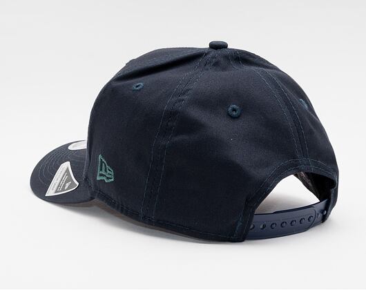 Kšiltovka New Era 9FIFTY Color Essential Stretch-Snap New York Yankees Snapback Navy / DKL