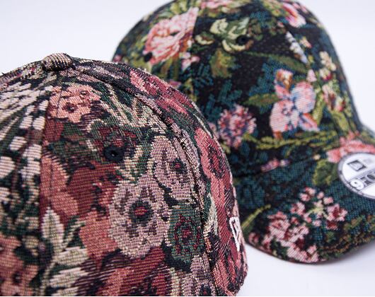 Kšiltovka New Era 9FORTY Woven Floral Strapback Brown