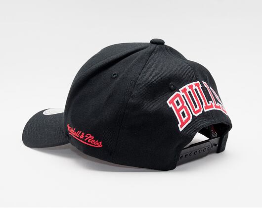 Kšiltovka Mitchell & Ness Eazy Snapback SMU Chicago Bulls Black
