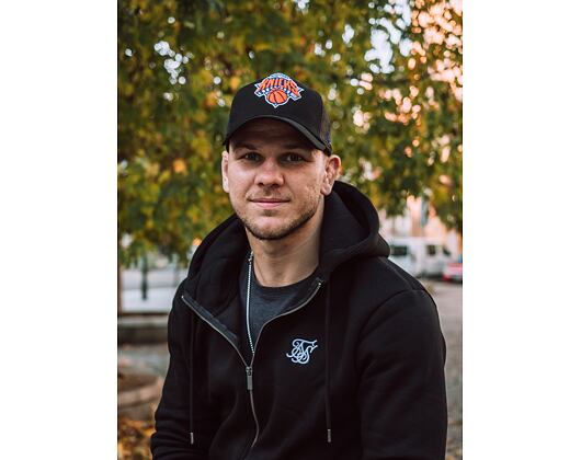 Kšiltovka New Era 9FORTY A-FRAME Trucker NBA Dark Base Team New York Knicks Black