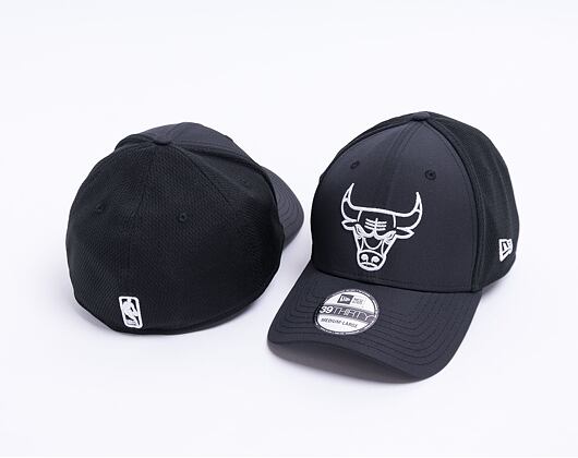 Kšiltovka New Era 39THIRTY NBA Dashback Chicago Bulls Stretch Fit Black