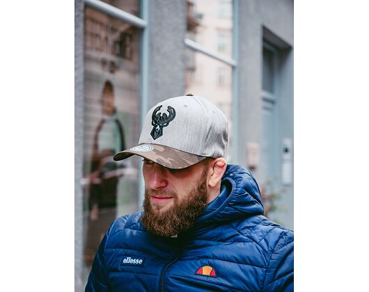 Kšiltovka Mitchell & Ness INTL851 Milwaukee Bucks Heather Camo 110 Snapback