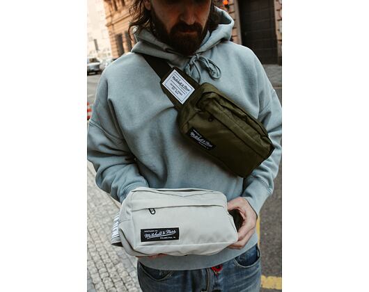 Ledvinka Mitchell & Ness Branded Fanny Pack Grey