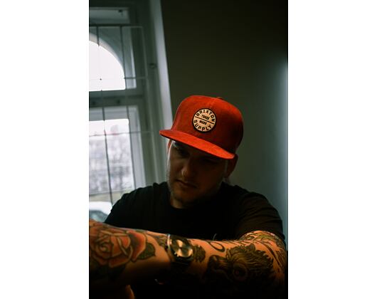 Kšiltovka Brixton Oath III Snapback Dark Brick