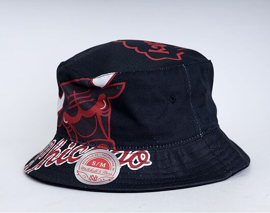 Klobouk Mitchell & Ness Chicago Bulls Cut Up Bucket HWC Black