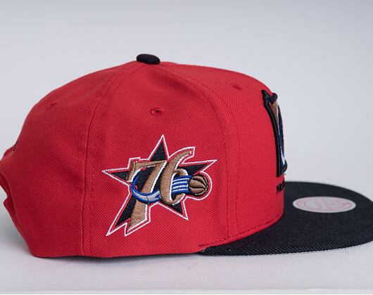 Kšiltovka Mitchell & Ness Philadelphia 76ers Team Insider Snapback HWC Red / Black