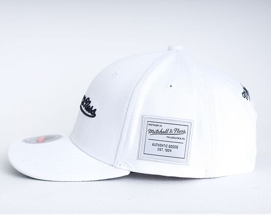 Kšiltovka Mitchell & Ness Branded Comfy Core Stretch Snapback White