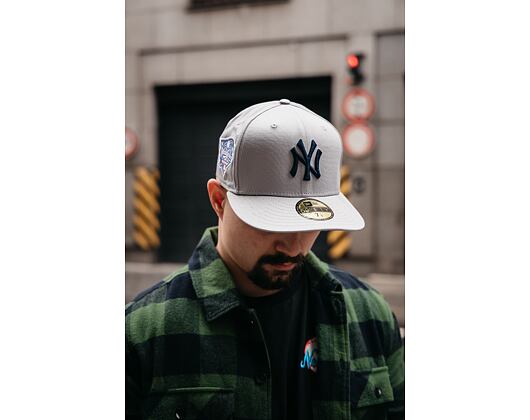 Kšiltovka New Era 59FIFTY MLB Side Patch New York Yankees Graphite / Team Color