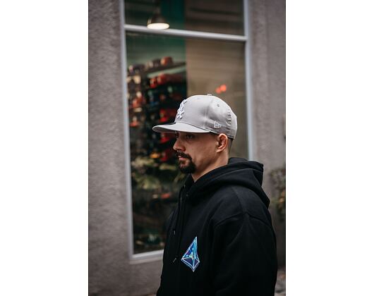 Kšiltovka New Era 9FIFTY MLB League Essential Chicago White Sox Graphite / White
