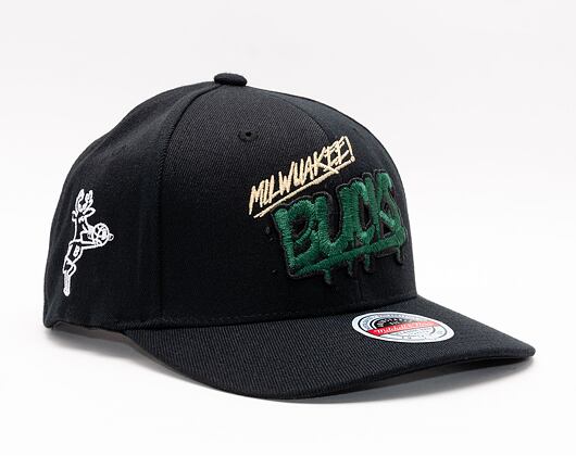 Kšiltovka Mitchell & Ness HWC Slap Sticker Classic Red Milwaukee Bucks Black