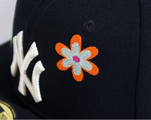 Kšiltovka New Era 59FIFTY MLB Floral New York Yankees Navy