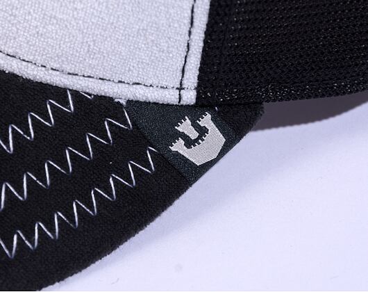 Kšiltovka Goorin - Finish Last Trucker - White