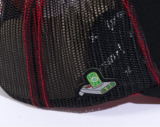 Kšiltovka Capslab Rick and Morty - Wizard Morty Trucker Black / Burgundy