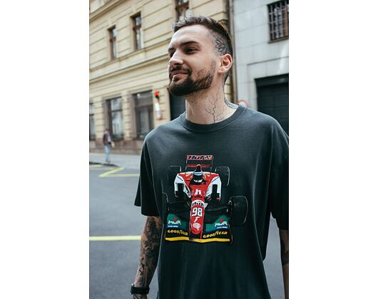 Triko HUF × GOODYEAR F1 Washed T-Shirt Washed Black