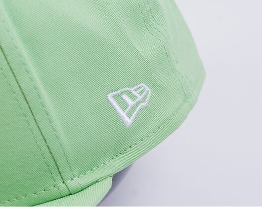 Kšiltovka New Era 9FIFTY MLB League Essential New York Yankees Bright Green / White