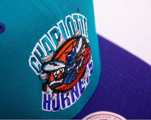 Kšiltovka Mitchell & Ness NBA Breakthrough Snapback Hwc Charlotte Hornets Teal