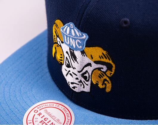 Kšiltovka Mitchell & Ness NCAA Team 2 Tone 2.0 Snapback University Of North Carolina Navy / Light Bl