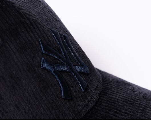 Kšiltovka New Era 39THIRTY MLB Wide Cord New York Yankees Navy / Navy