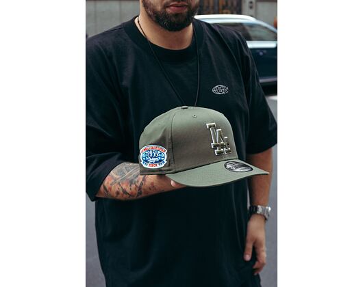 Kšiltovka New Era 9FIFTY MLB Side Patch Script Los Angeles Dodgers Olive / Dark Green