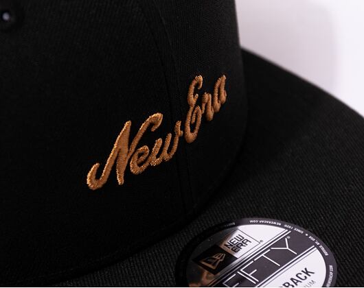 Kšiltovka New Era 9FIFTY Trucker Mesh New World Black