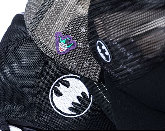 Kšiltovka Capslab DC Comics Trucker - Joker Sandwich Visor - Black / Purple
