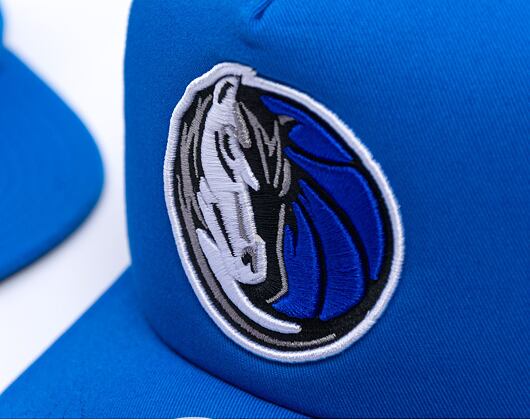 Kšiltovka Mitchell & Ness - Dallas Mavericks - Evergreen Trucker - Blue