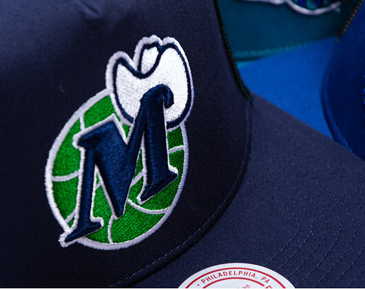 Kšiltovka Mitchell & Ness - NBA Tremor Trucker HWC - Dallas Mavericks - Navy