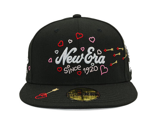 Kšiltovka New Era - Vday Scribble 59FIFTY - Black / White / Scarlet