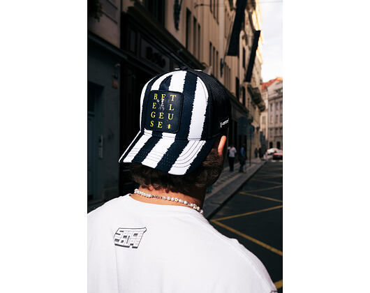 Kšiltovka Capslab - Beetlejuice trucker