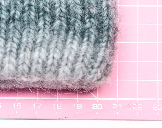 Kulich Oakley - Ellipse Gradient Beanie - Black Gradient