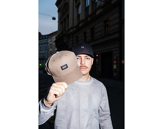 Kšiltovka Picture - Kotka Bb - Shitake