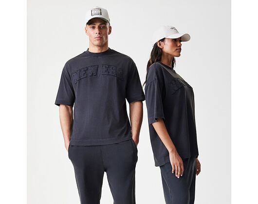 Triko New Era - Branded Washed Oversized Tee - Black
