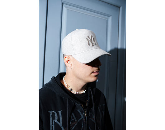Kšiltovka New Era - MLB Melton Wool 9FORTY A-Frame - NY Yankees - Stone