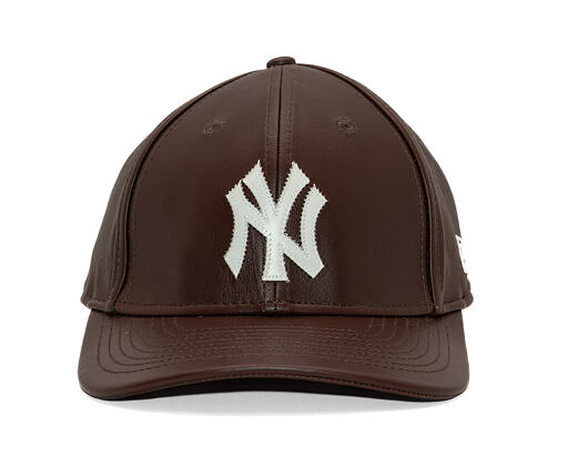 Kšiltovka New Era - MLB IMAGE DROP - Leather 9FORTY M-CROWN - NY Yankees - Brown