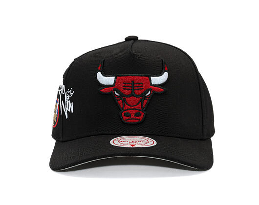 Kšiltovka Mitchell & Ness  - NBA Born To Win - Pro Pinch Snapback - Chicago Bulls - Black