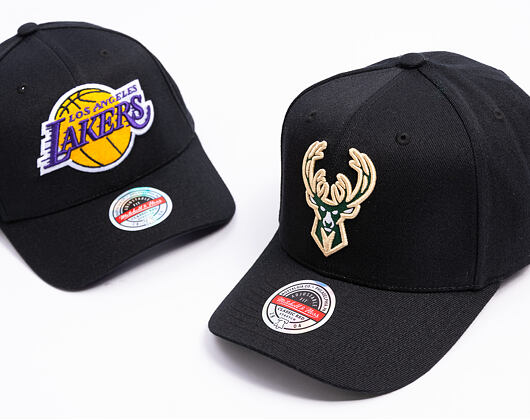 Kšiltovka Mitchell & Ness  - NBA Classic Red Snapback Custom Patch - Milwaukee Bucks - Black