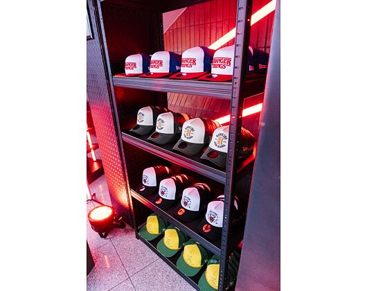 Kšiltovka New Era - Foam Trucker 19TWENTY - Stranger Things - Blue