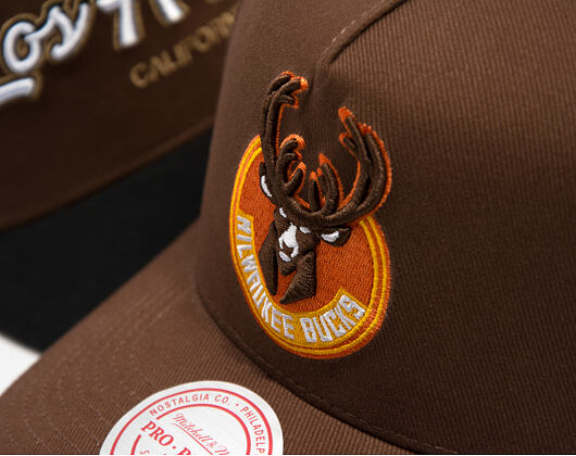 Kšiltovka Mitchell & Ness - NBA - Chestnut Peak - Milwaukee Bucks - Brown