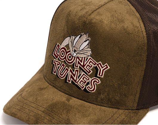 Kšiltovka Capslab - Looney Tunes Trucker - Bugs Bunny Logo Peek Suede - Olive / Brown