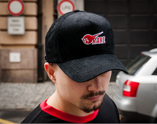 Kšiltovka Pink Dolphin Rare Corduroy Structured Black Zipback
