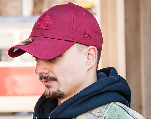 Kšiltovka New Era Rubber Logo Cleveland Cavaliers 9FORTY Carmine Strapback