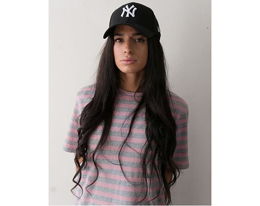 Kšiltovka New Era - MLB Diamond Era 39THIRTY - NY Yankees - Black / White