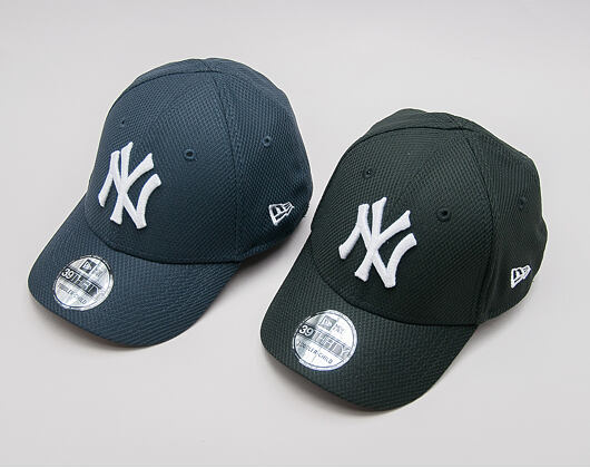 Dětská Kšiltovka New Era Diamond Era Essential Jr New York Yankees 39THIRTY Toddler/Child Black