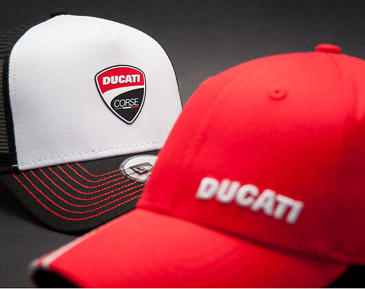 Kšiltovka New Era Corse Ducati 9FORTY TRUCKER White/Black Snapback