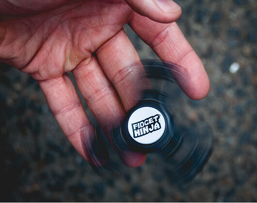Hit internetu Spinner Fidget Ninja Black