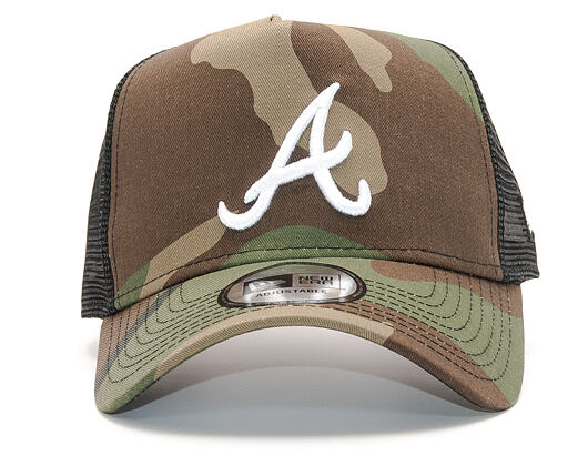 Kšiltovka New Era League Essential Trucker Atlanta Braves 9FORTY Woodland Camo/White Snapback