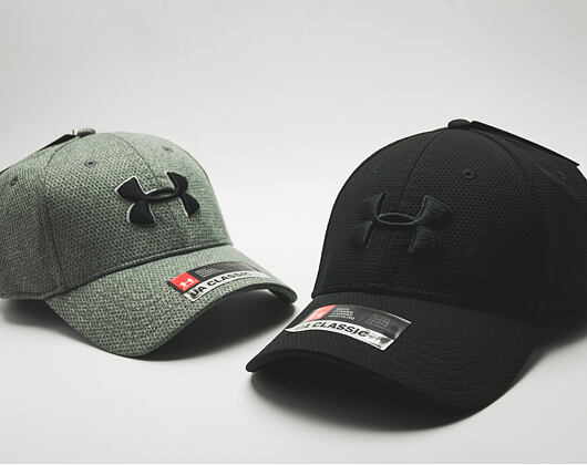 Kšiltovka Under Armour Blitzing II Black