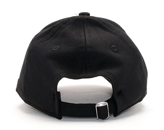 Kšiltovka New Era Satin Patch New York Yankees 9FORTY Black/White Strapback